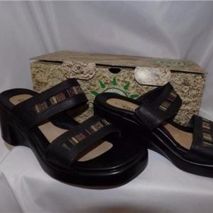 NAOT SANDALS Slide On Style Magic New Box Size 39